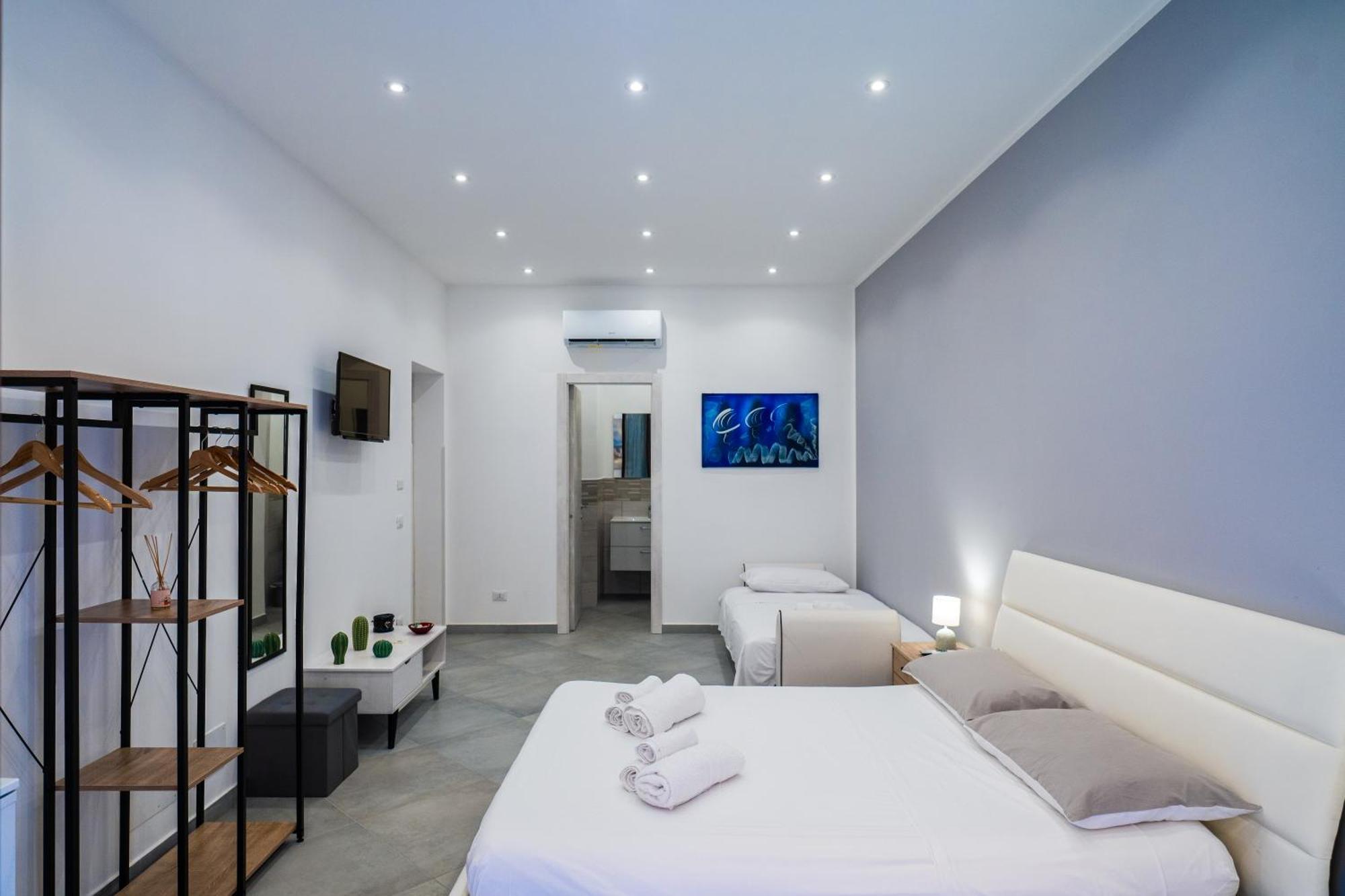 Baron'S Suites Палермо Екстериор снимка